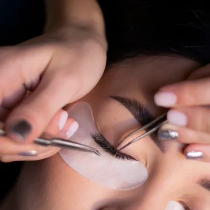 Lash Lifting
